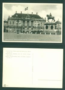 Denmark. Postcard +_ 1930. Amalienborg Palace. Copenhagen.Statue Of  Chr V.