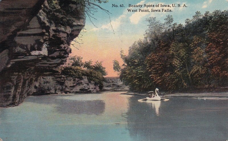 IOWA FALLS, Iowa, PU-1921; Beauty Spots Of Iowa, Est Point, Swan Boat