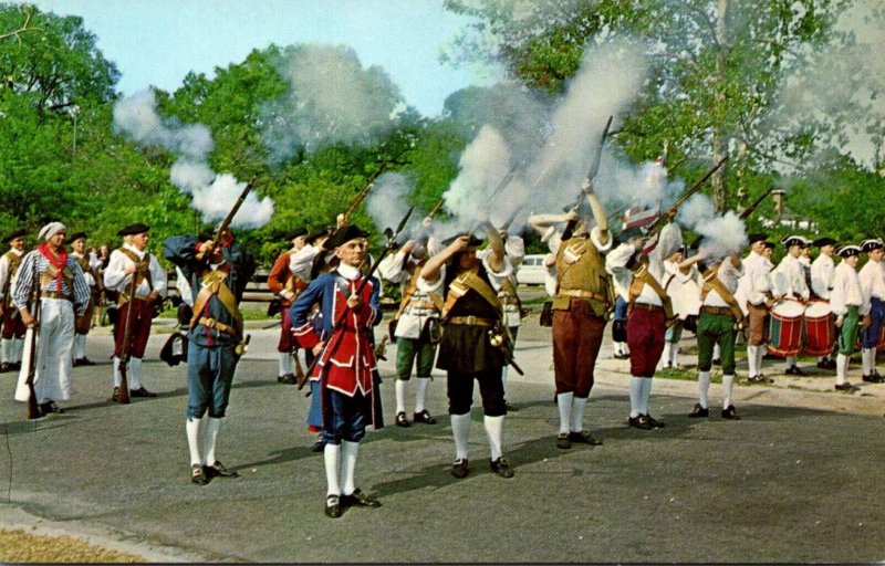 Virginia Williamsburg Colonial Militia Performing Military Drill Of 200 Years...