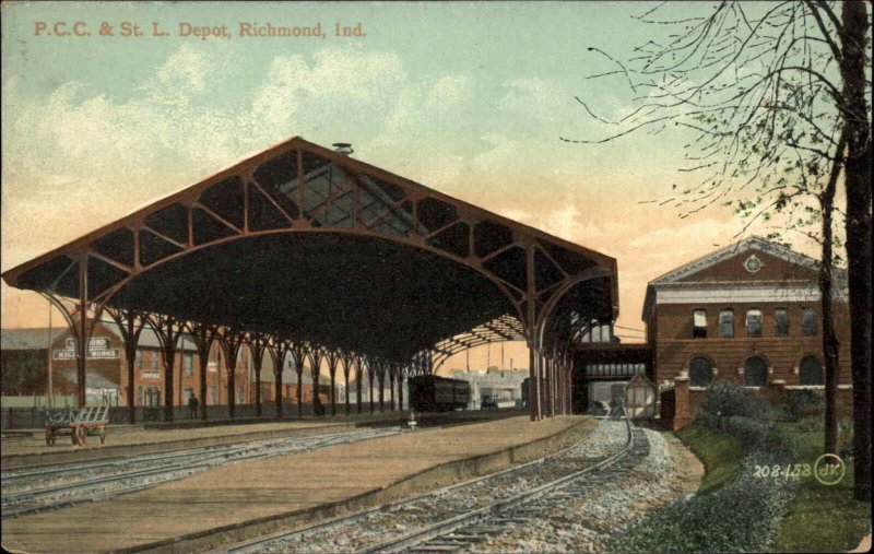 Richmond IN PCC&ST.L RR Train Depot Station c1910 Postcard