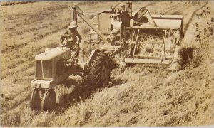 Allis Chalmers MODEL 60 Farming Tractor Advertising 1949 Garden City Postcard Y5