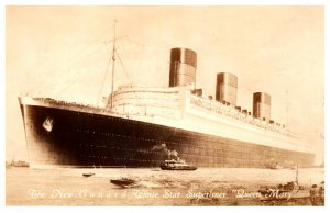 Queen Mary,  Cunard White Star Line