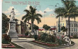 B81744 estatua fernado VII plaza de armas central america