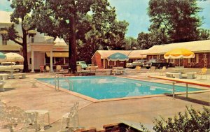 NASHVILLE  & COLUMBIA TN MOTELS~CONGRESS INN & POLK MOTEL-LT OF 2 1960s POSTCARD