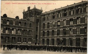 CPA LILLE - Institut Nationale d'Arts et Metiers - Cour de Recreation (194017)