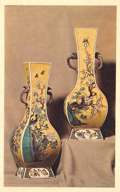 Famille Jaune Vases - Chinese