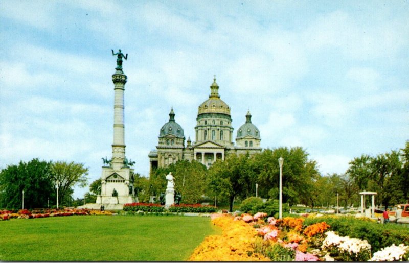 Iowa Des Moines State Capitol Building