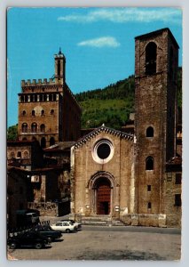 Gubbio-St. John's Church & Palazzo Dei Consoli 4x6 Vintage Postcard 0420