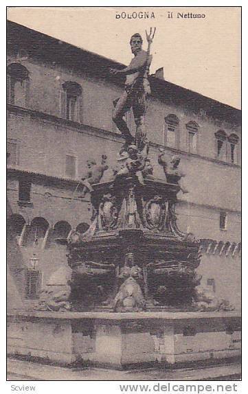 BOLOGNA, Il Nettuno, Emilia-Romagna, Italy, 00-10s