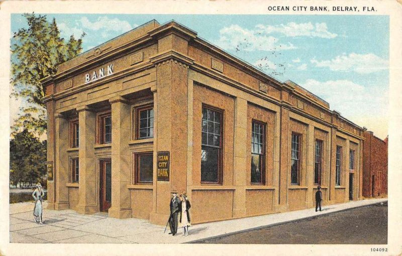 Delray Florida Ocean City Bank Exterior Vintage Postcard KK407