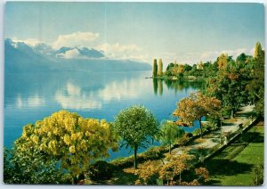 Postcard - Quai de Bon-Port - Montreux, Switzerland