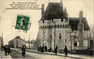 CPA Env. d'ANGERS - Les PONTS-de-CÉ - Vieux Chateau (296903)