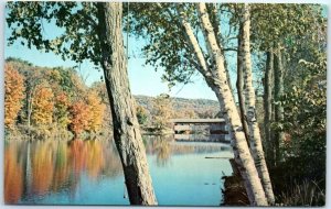 Postcard - Ottauquechee River and Covered Bridge at Taftsville, Vermont