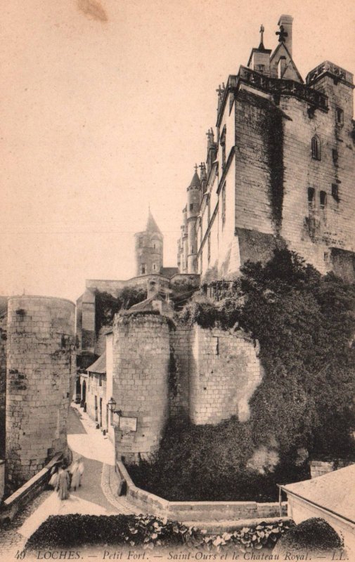 Petit Fort,Saint-Ours et la Chateau Royal,Loches,France BIN