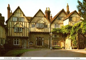 England Winchester Cheyney Court