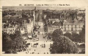 CPA Le HAVRE - Jardin de l'Hotel-de-Ville et Rue de PARIS (201171)