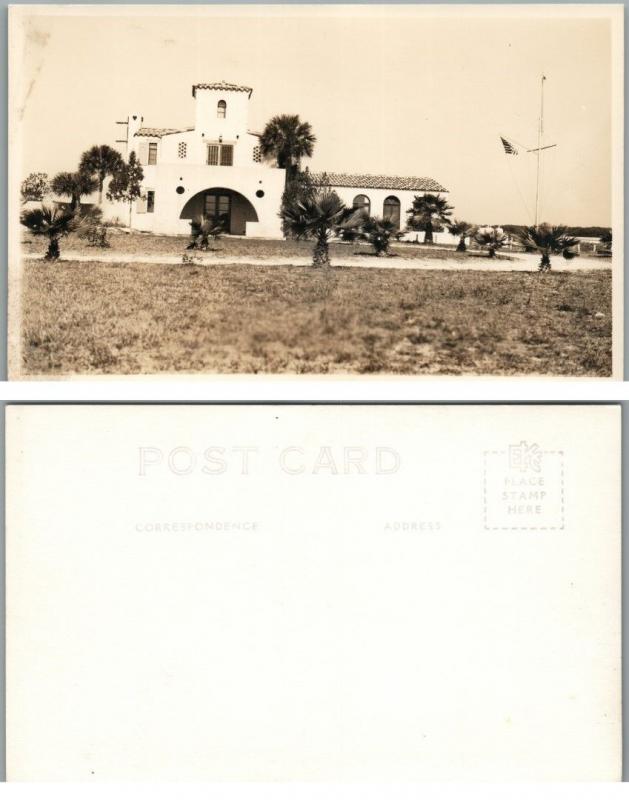 VINTAGE RPPC REAL PHOTO POSTCARD - NICE HOUSE w/ AMERICAN FLAG