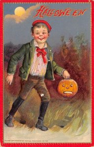 Tucks Publishing Halloween View Images