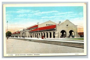 Vintage 1930's Postcard Travelers at Union Station in Phoenix Arizona