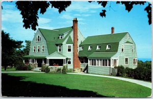 VINTAGE POSTCARD ROXMONT GUEST HOUSE ON PENOBSCOT BAY ROCKLAND MAINE