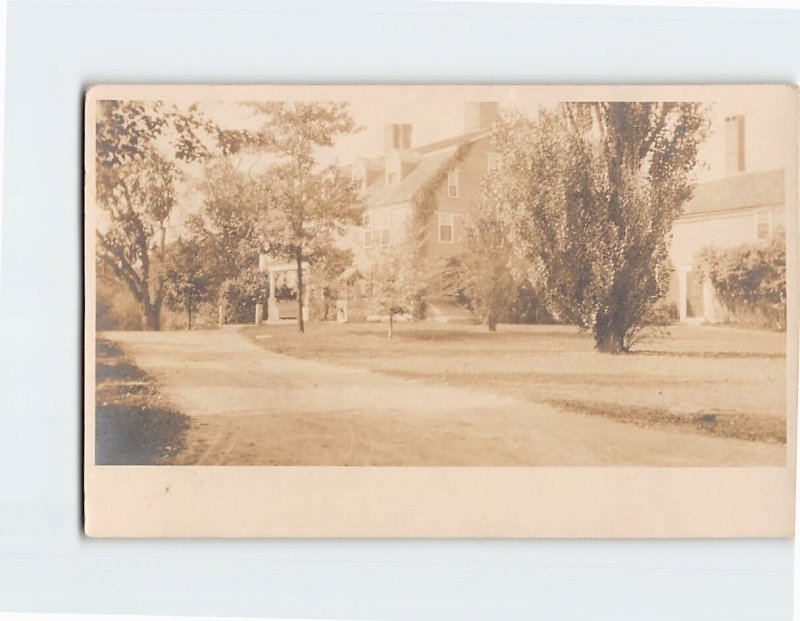 Postcard Longfellow's Wayside Inn, Sudbury, Massachusetts