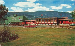 Canada, British Columbia, Kelowna, Aquatic Pavilion, Exterior, Hamitt Pub