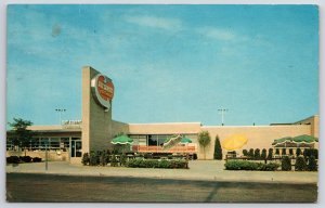 1950's New York State Thruway Modena Plaza NY Hot Shoppes Restaurant Postcard