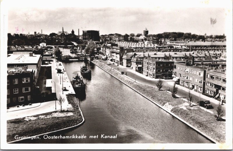 Netherlands Groningen Oosterhamrikkade met Kanaal RPPC 09.08