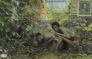 brazil, Indios Botucudos Aimoré Indians, Grupo Observando uma Preza (1914)