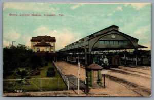 Postcard Houston TX c1911 Grand Central Station Railroad Trains