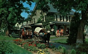 USA The Amish Farm & House Lancaster Pennsylvania Chrome Postcard 08.57
