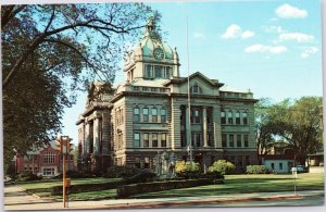 postcard Brown County Courthouse, Green Bay, Wisconsin