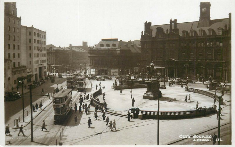 Leeds city square tramway
