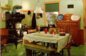 Pennsylvania Dutch Country Plain and Fancy Farm The Kitchen