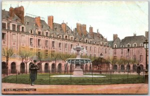Paris - Place Des Vosges France Fountain Buildings Postcard