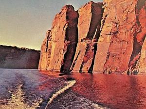 Postcard Wake of Boat Lake Powell, Arizona- Utah      X4