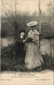 CPA Idylle dans l'Yonne - Avallons Ensemble la Coupe des Ivresses (1198452)