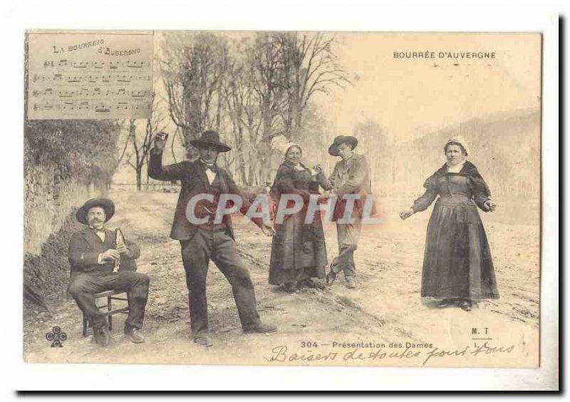 L & # 39auvergne picturesque Old Postcard Presentation ladies La Bouree