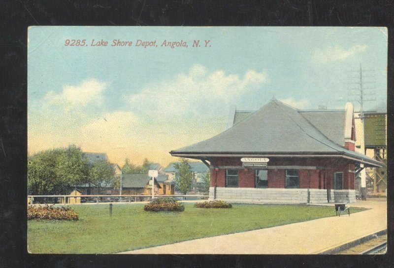 ANGOLA NEW YORK NY LAKE SHORE RAILROAD DEPOT TRAIN STATION VINTAGE POSTCARD