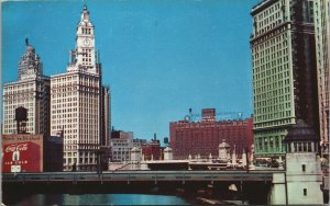 USA The Chicago River Looking East Illinois Chrome Postcard 03.57
