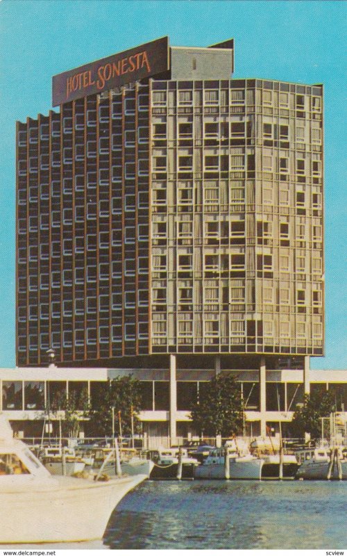 BOSTON , Massachusetts , 50-60s ; Hotel Sonesta