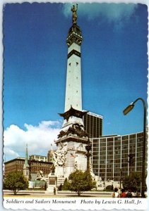 Postcard - Soldiers and Sailors Monument - Indianapolis, Indiana