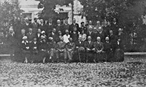 METHODIST ANNUAL CONFERENCE VILNA LITHUANIA-GROUP OF MEN & WOMEN-PHOTO POSTCARD