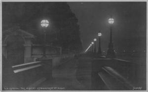 uk16011 albert embankment london real photo uk