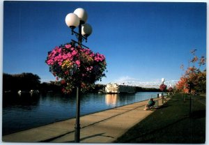 Postcard - A peaceful Mississippi River scene at Red Wing, Minnesota