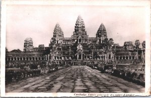 Cambodia Siem Reap Angkor Ruins Main Entrance RPPC 09.02