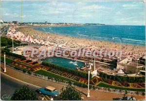 Modern Postcard Les Sables d'Olonne (Vendee) The Pool and Beach