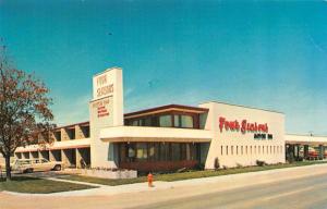 KALISPELL, Montana MT   FOUR SEASONS MOTOR INN   Roadside  ca1960's  Postcard