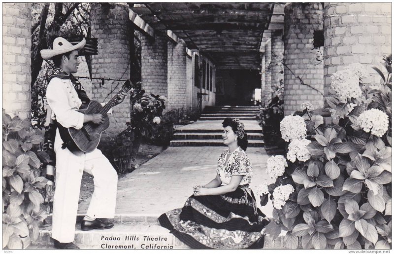 RP, Padua Hills Theatre, Man With A Guitar Singing To A Lady, Claremont, Cali...