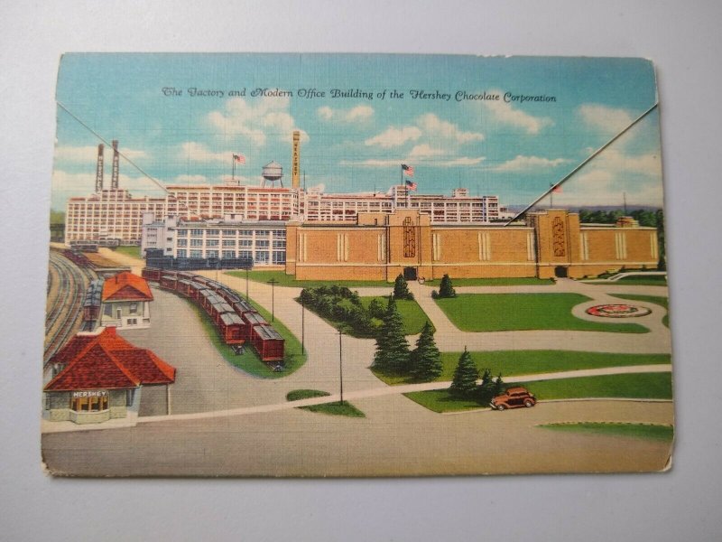 Postcard Folder - The Chocolate Town - Hershey, Pennsylvania 